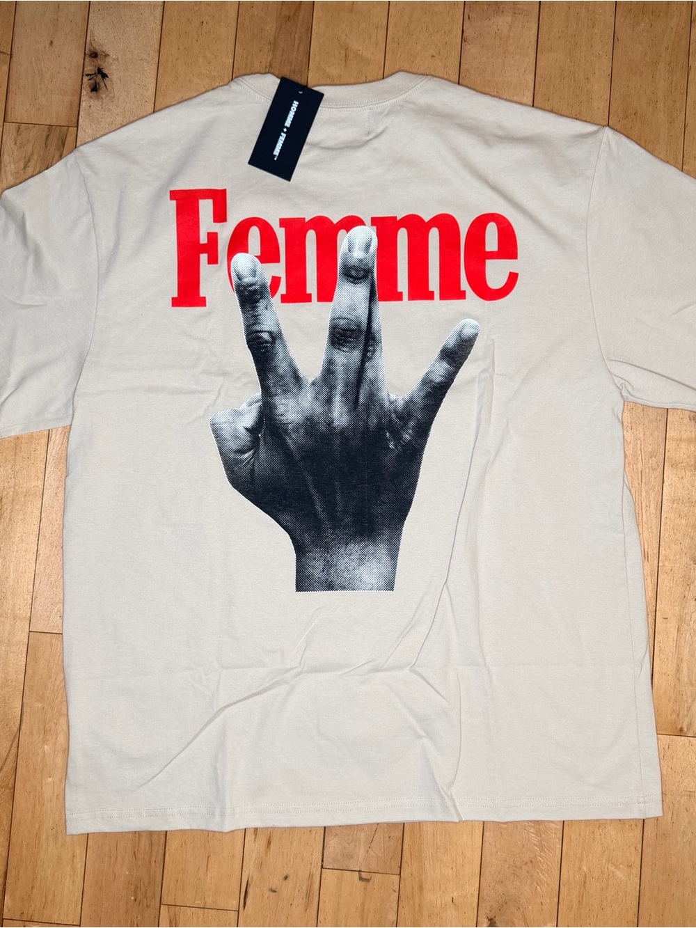 Homme + Femme Twisted Fingers Tee Cream & Red Msrp $120 Men’s XL